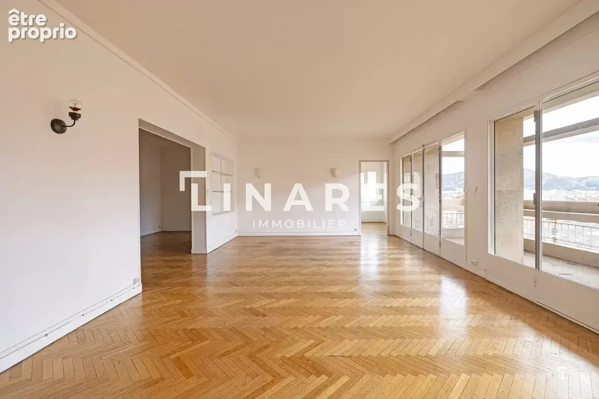 LE TRIVERSANT - Appartement T5 de 163m2 + 2 extérieurs + 3 expos - cave - 13008 Perier - photo 3