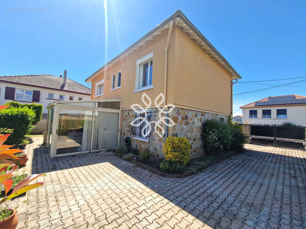 Maison à BRIOUDE