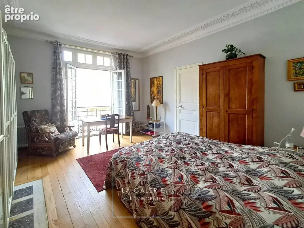 Très bel appartement familial de 145m2 au coeur du 12ème arrondissement, proche de tous les commerces et transports - photo 13