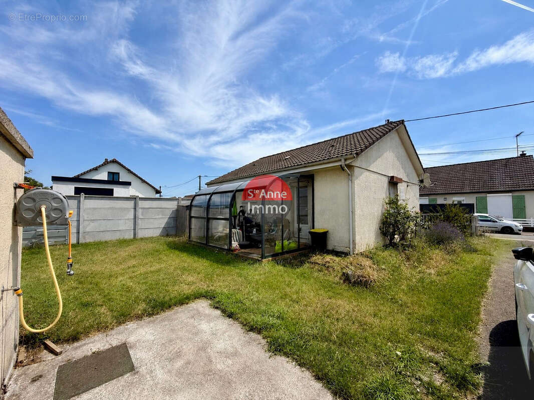 Villers-bretonneux - pavillon individuel - 58m2 - plain-pied - 2chambres - jardin - garage - photo 11