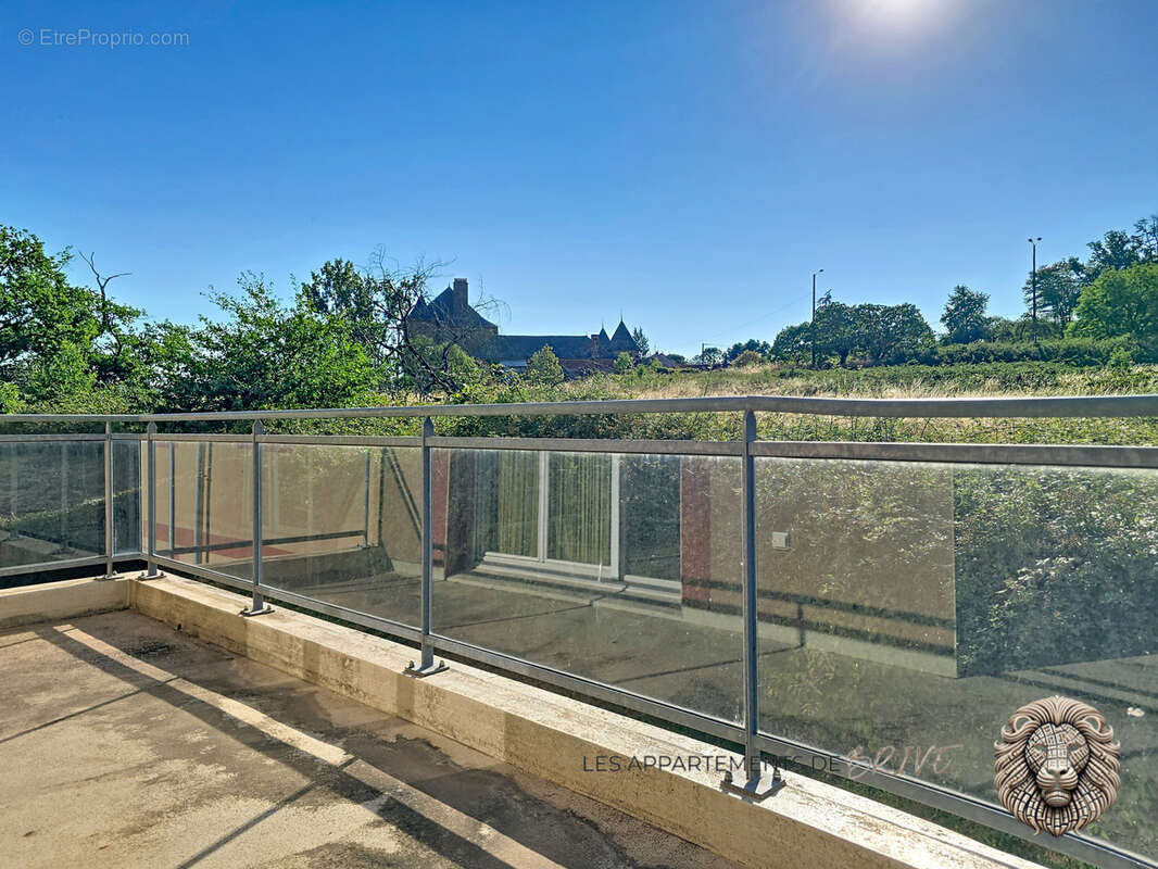 Appartement à COSNAC
