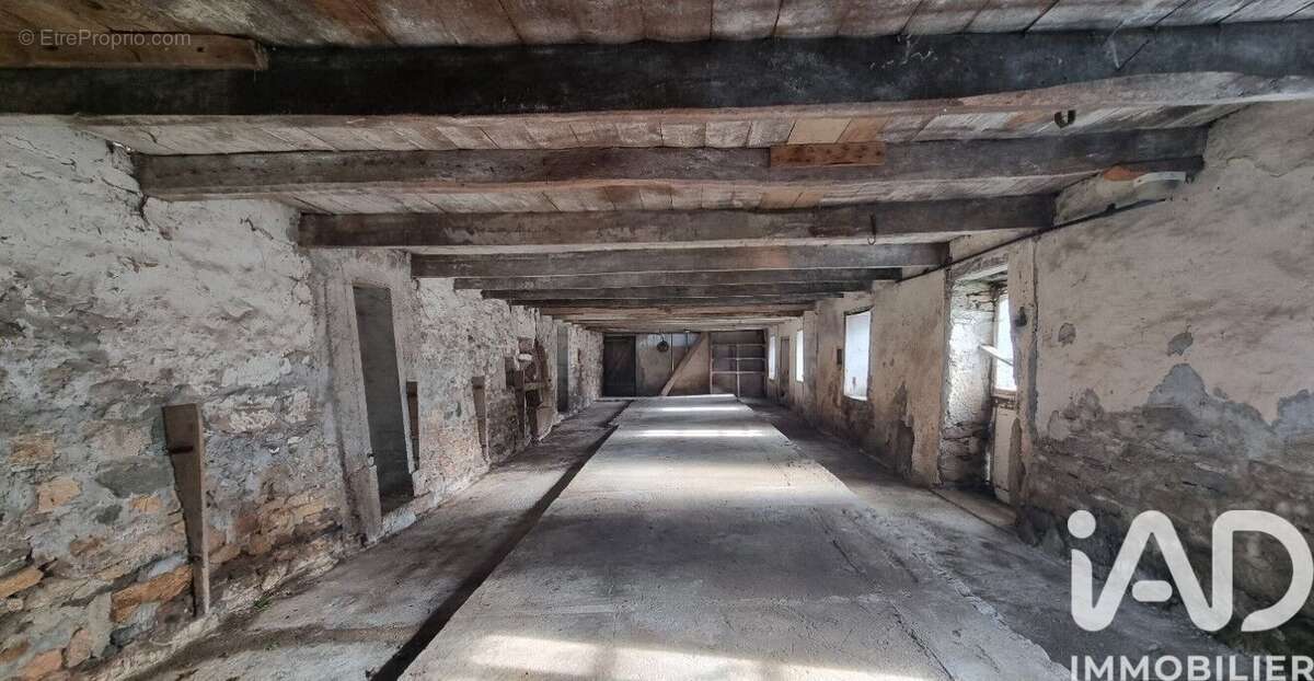 Photo 3 - Maison à POULDREUZIC