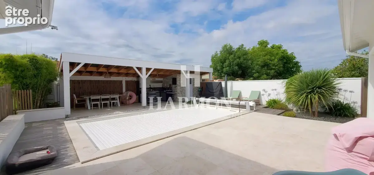 Maison 3 ch, bureau, piscine avec pool house et cuisine d'été - photo 11