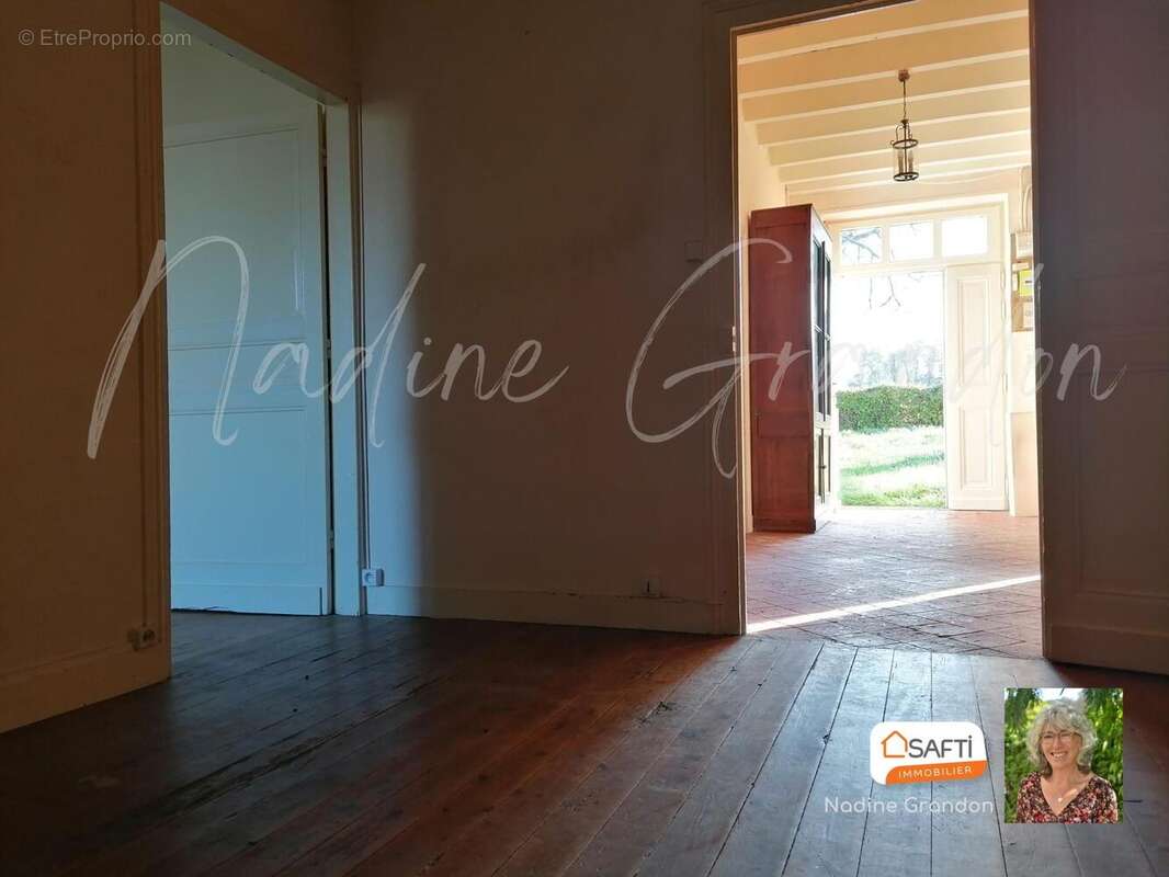 Photo 7 - Maison à LES ESSARDS