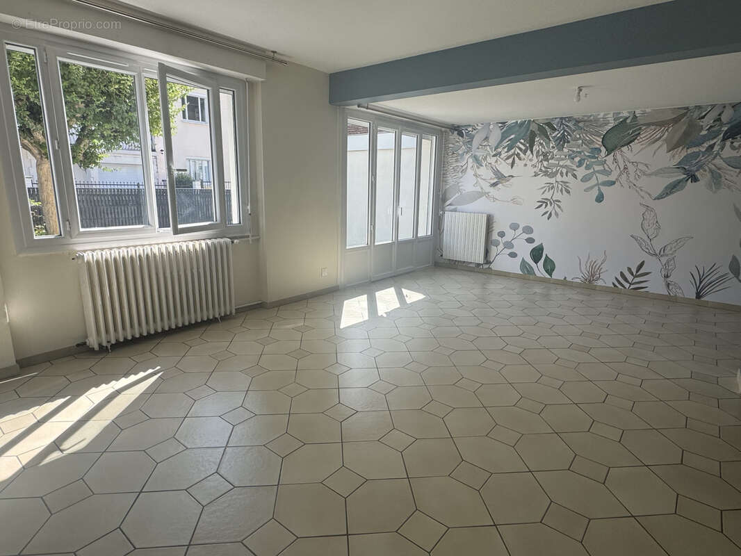 Maison 3 chambres jardin terrasse - bordeaux caudéran marechaux/generaux - photo 3