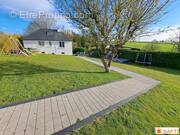 Photo 1 - Maison à CHATEAUNEUF-DU-FAOU