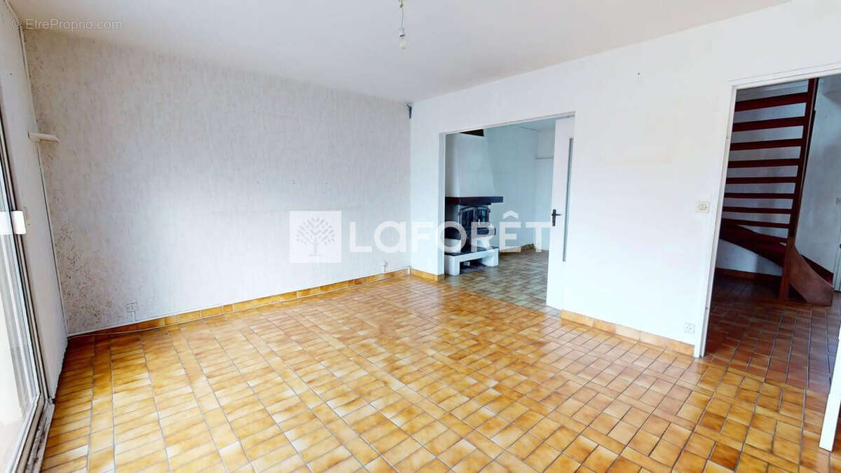 Maison à MONTIVILLIERS