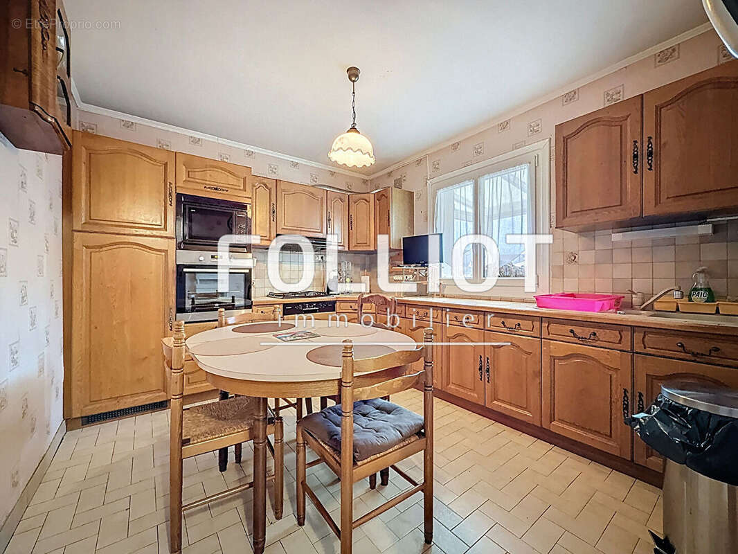 Maison à OUISTREHAM