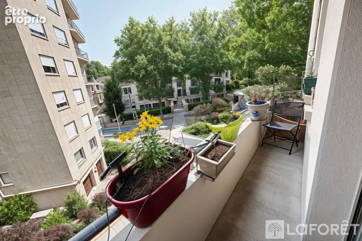 Lyon 6 Parc de la Tête d'Or  Appartement familial avec petit balcon - photo 2