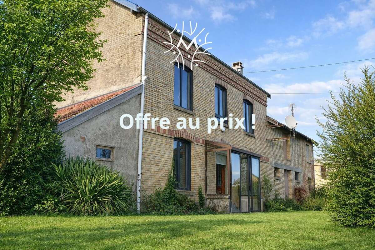 Maison à BERTONCOURT