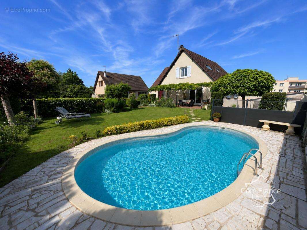 Maison à SAINT-GEORGES-SUR-BAULCHE