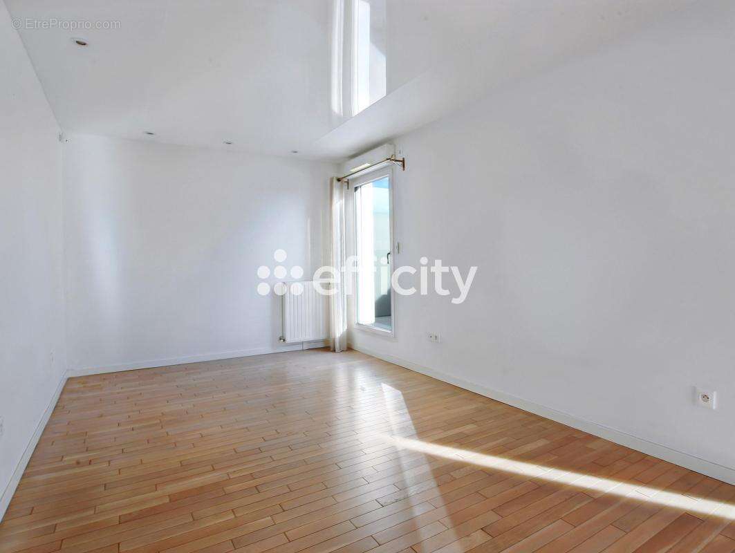 Appartement à SAINT-OUEN