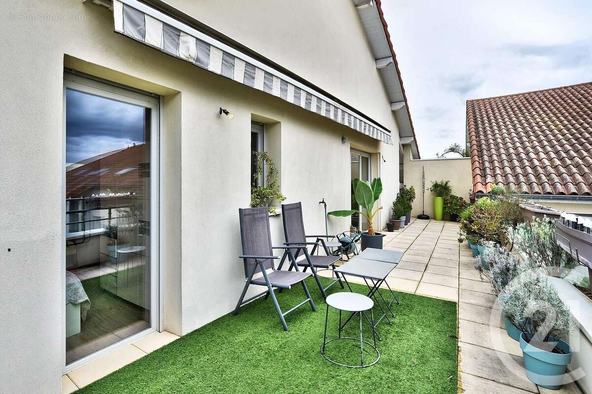 Appartement à SAINT-MAURICE-DE-BEYNOST