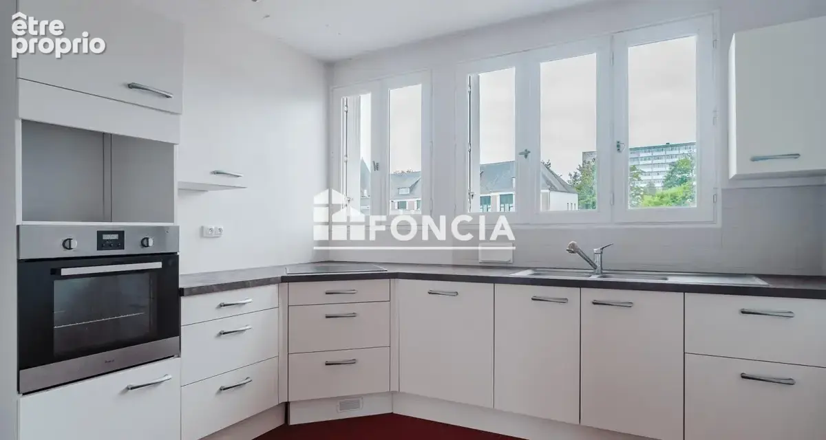 Charmant appartement T3 avec balcon, proche du centre-ville de Quimper - photo 3