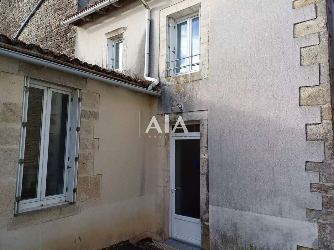 Maison à PAIZAY-NAUDOUIN-EMBOURIE