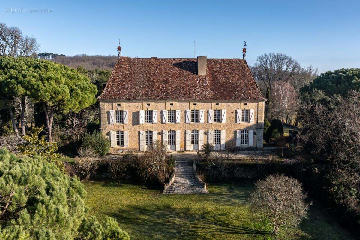 Maison à PAUNAT