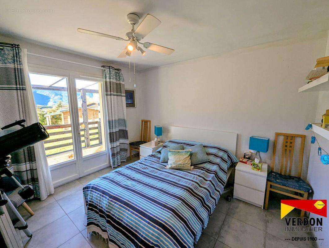 Maison à THORAME-BASSE