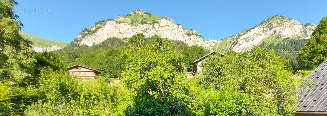 Appartement à TALLOIRES