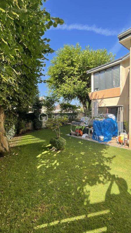 Maison individuelle – 1986 – Jardin 110 m² – 3 chambres + bureau – 2 stationnements - photo 6