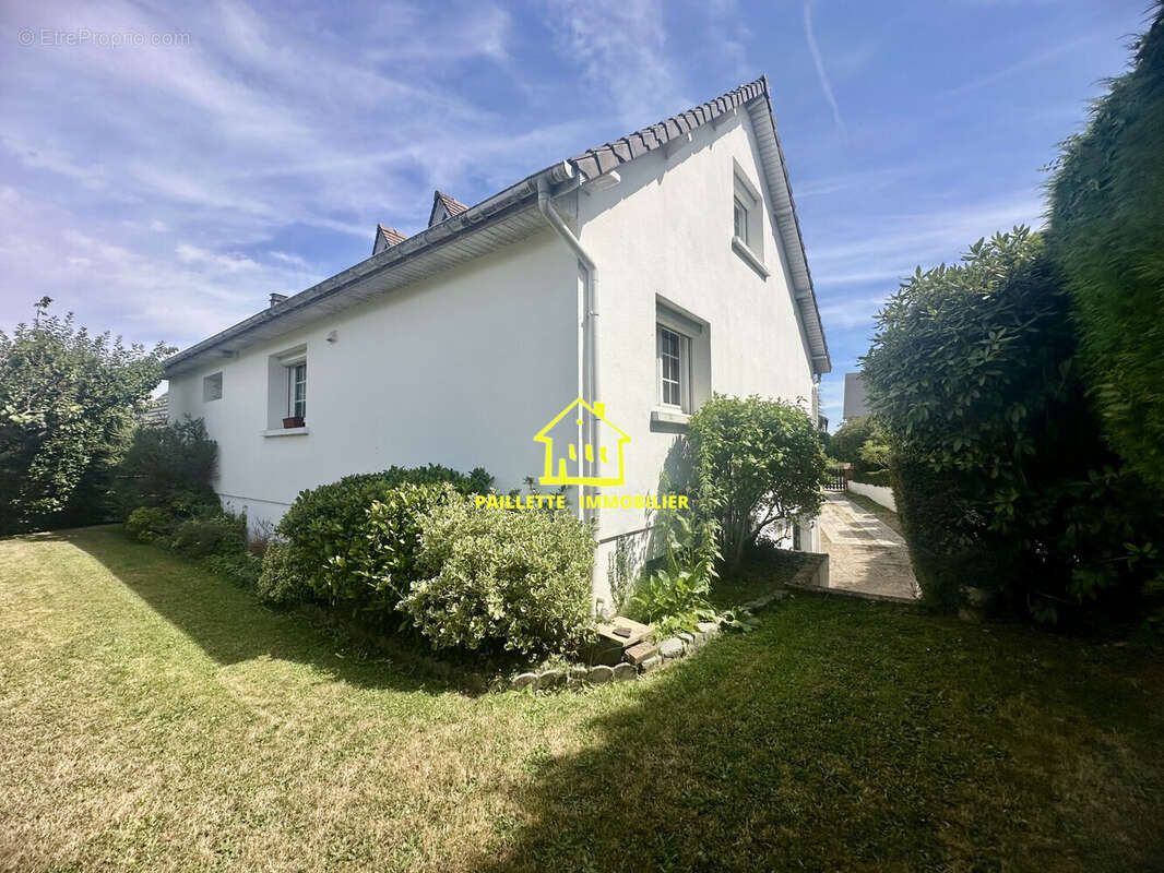 Maison à MONTIVILLIERS