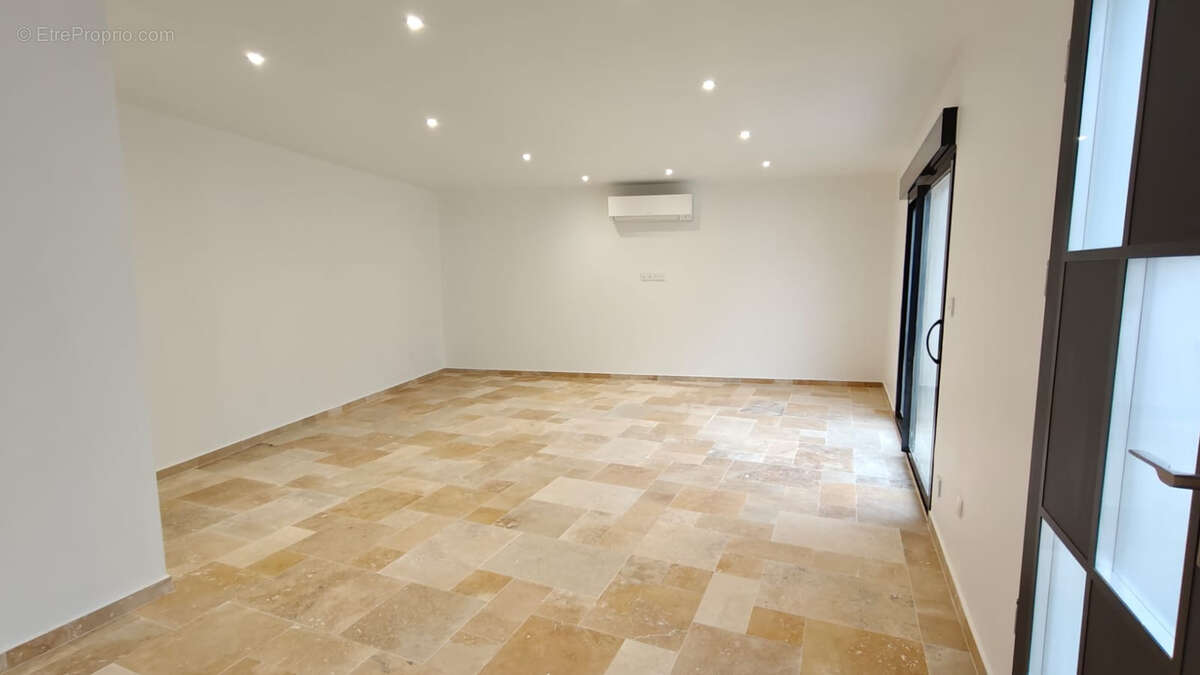 Maison à LAURAGUEL