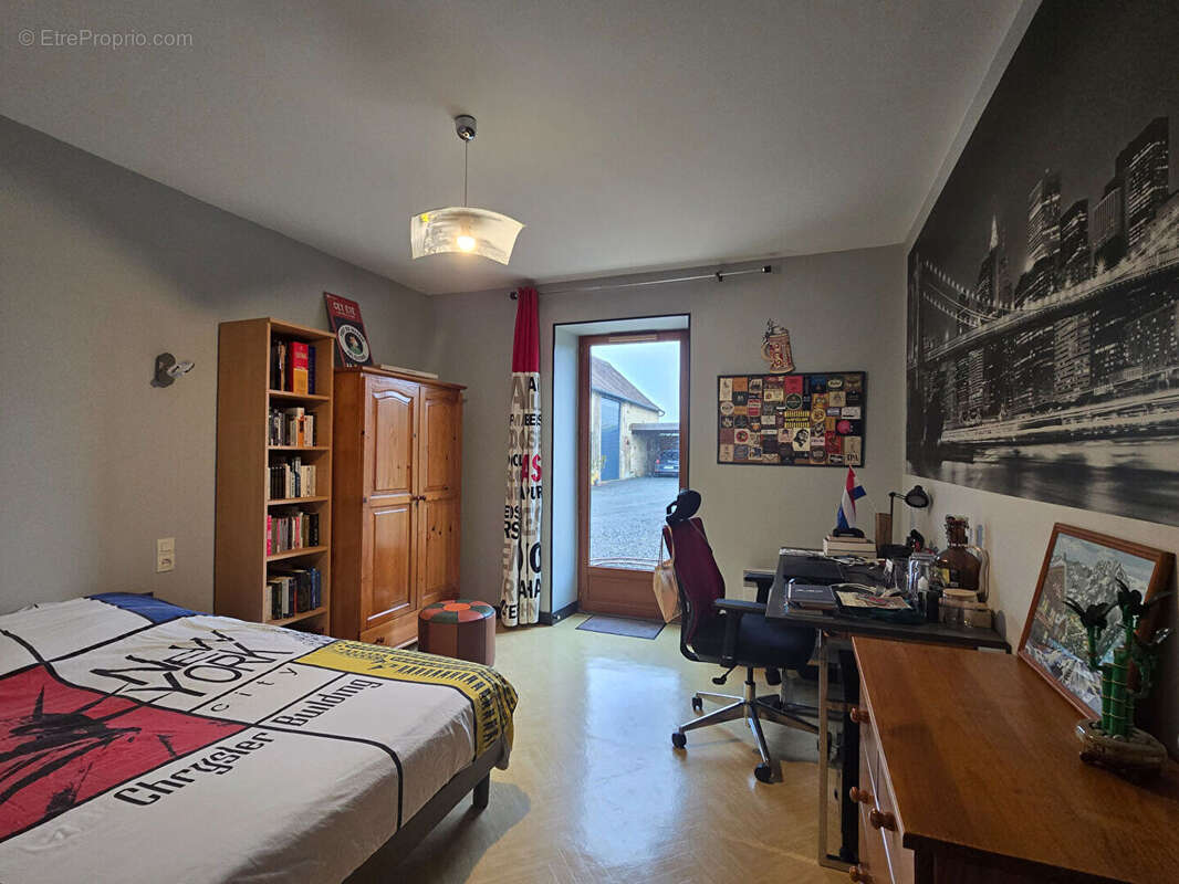 Maison à ETIVAL-LES-LE-MANS