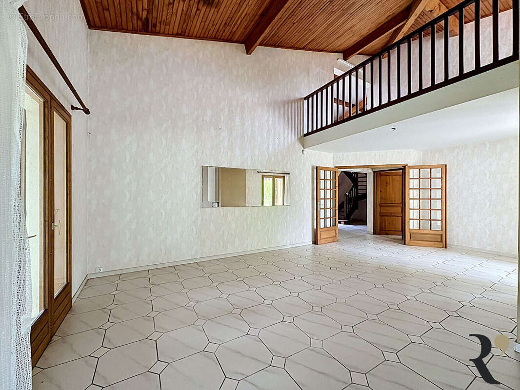 Maison Quint Village 209 m² sur 1500 m² de terrain - photo 17