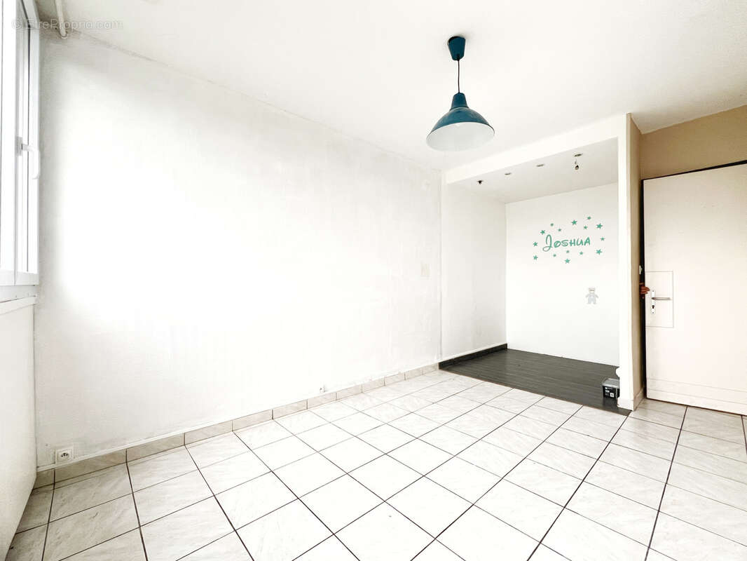 Appartement à SAINT-PRIEST