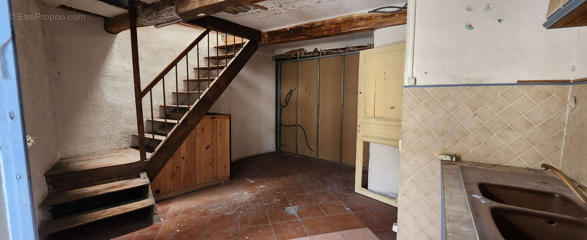 Maison à LES MEES