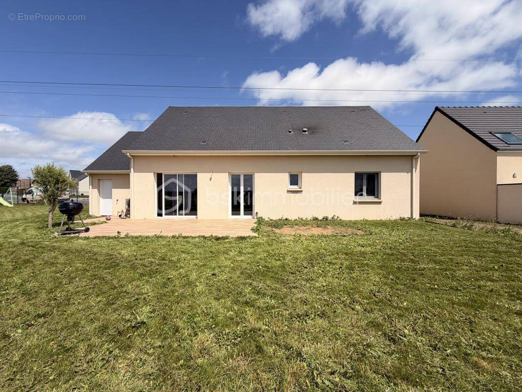 Maison à URVILLE