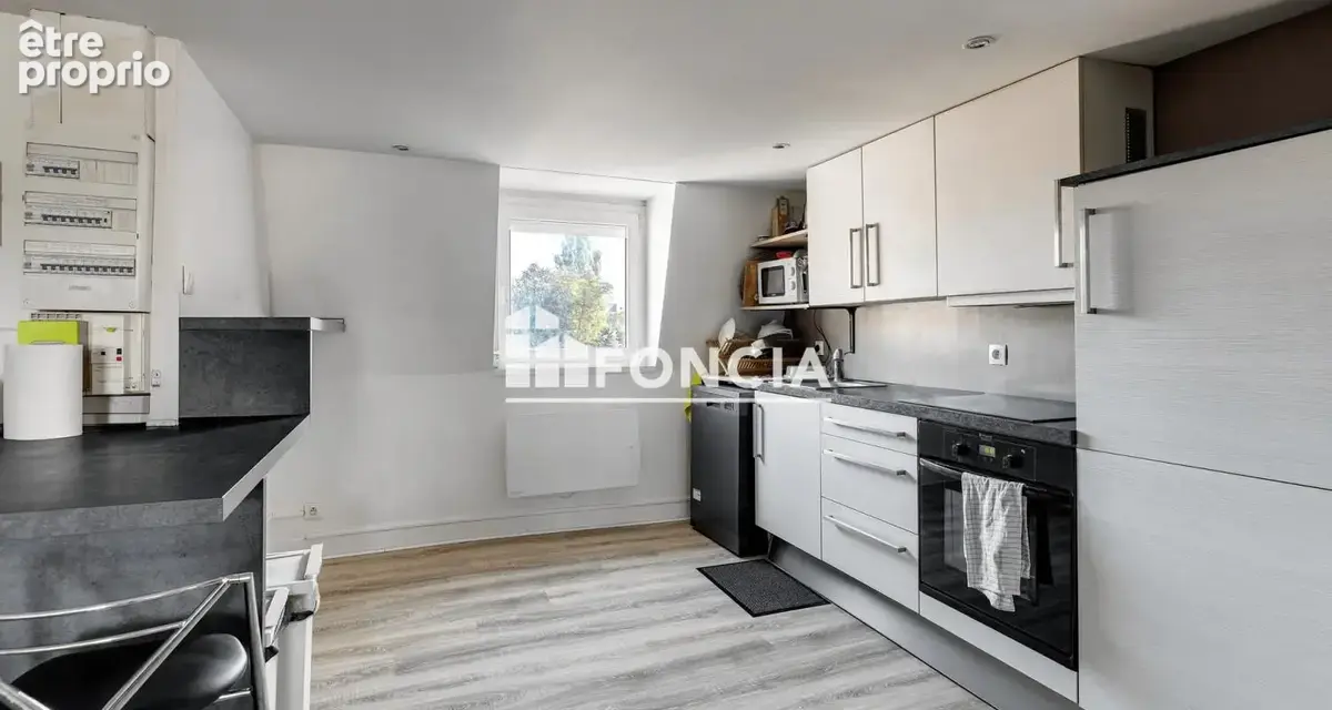 Centre ville de Lille : type 2 en duplex - photo 2