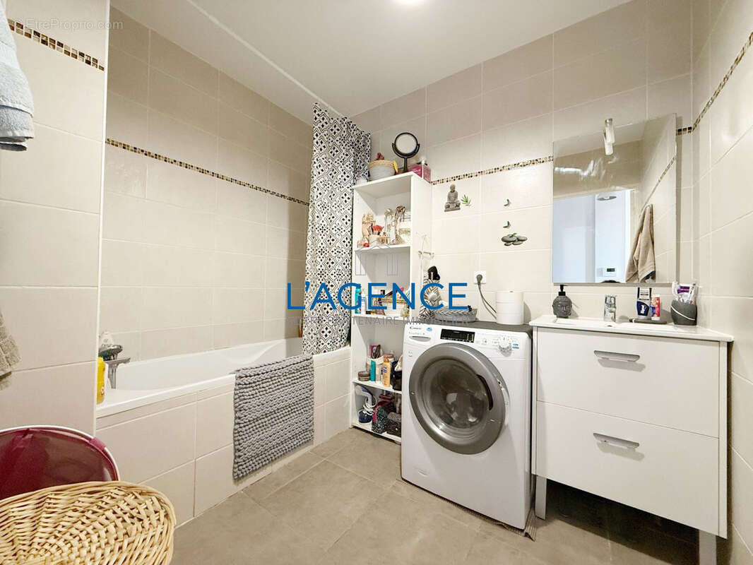 Appartement à LA FARLEDE