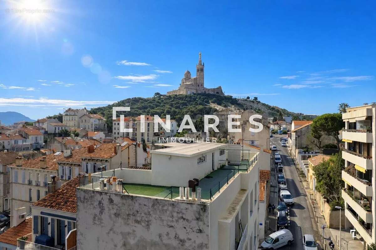 Appartement à MARSEILLE-6E