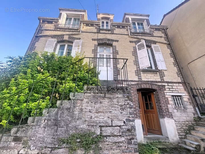 Maison en pierre 1880 avec jardin à Troyes - photo 2