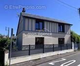 Maison à LE MESNIL-ESNARD