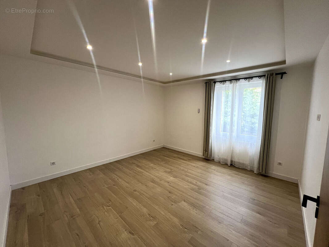 Maison 236 m² à Illzach  - photo 8