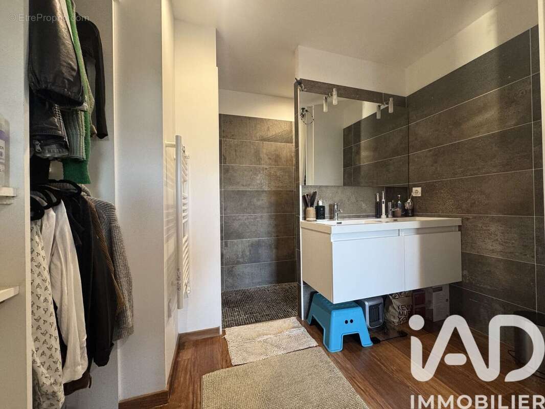 Photo 8 - Maison à PEZILLA-LA-RIVIERE