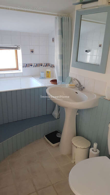 Maison à MIRABEL-AUX-BARONNIES