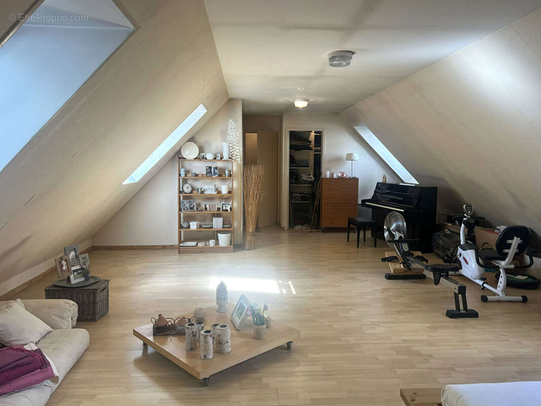 En Exclusivité chez COMEBACK IIMMOBILIER : Maison à Lamorlaye 5 pièces de 153 m² ! - photo 13