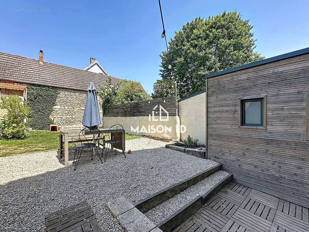 Maison à VERSON