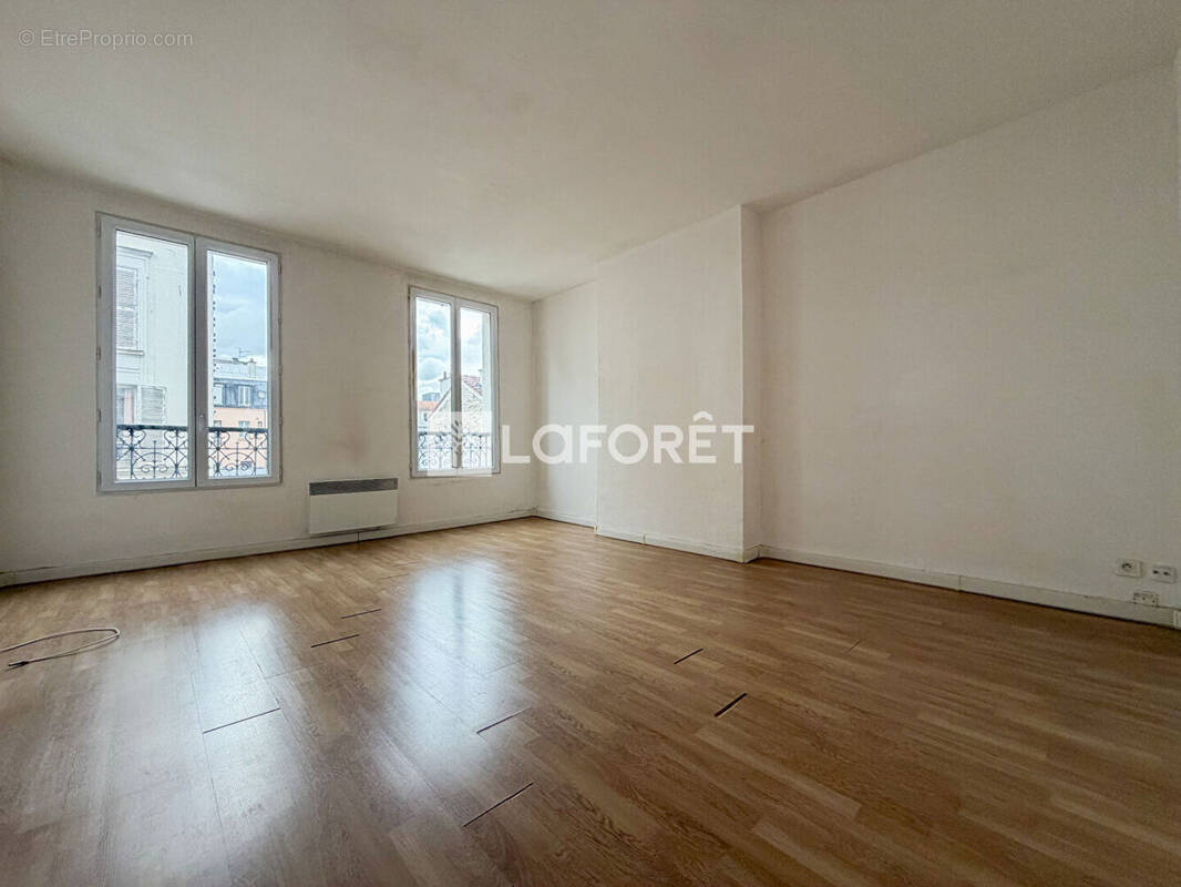 Appartement à MONTROUGE