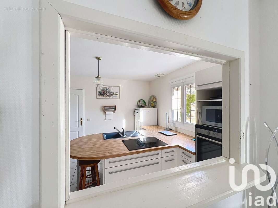 Photo 8 - Maison à MONDONVILLE-SAINT-JEAN