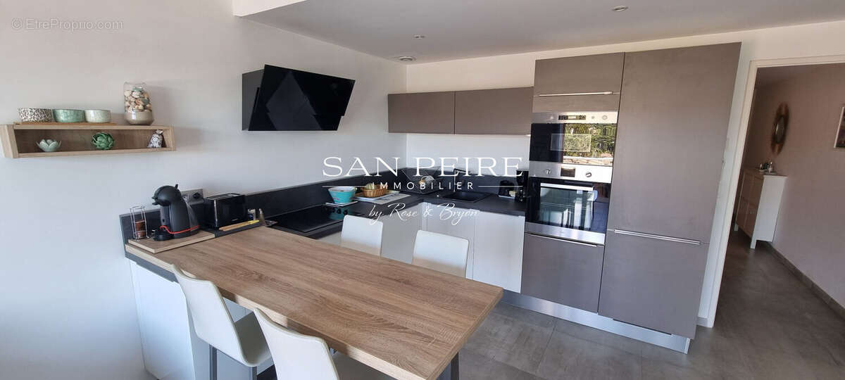 Appartement à LES ISSAMBRES