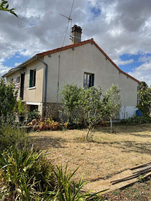 Maison à SAINT-SAUVANT