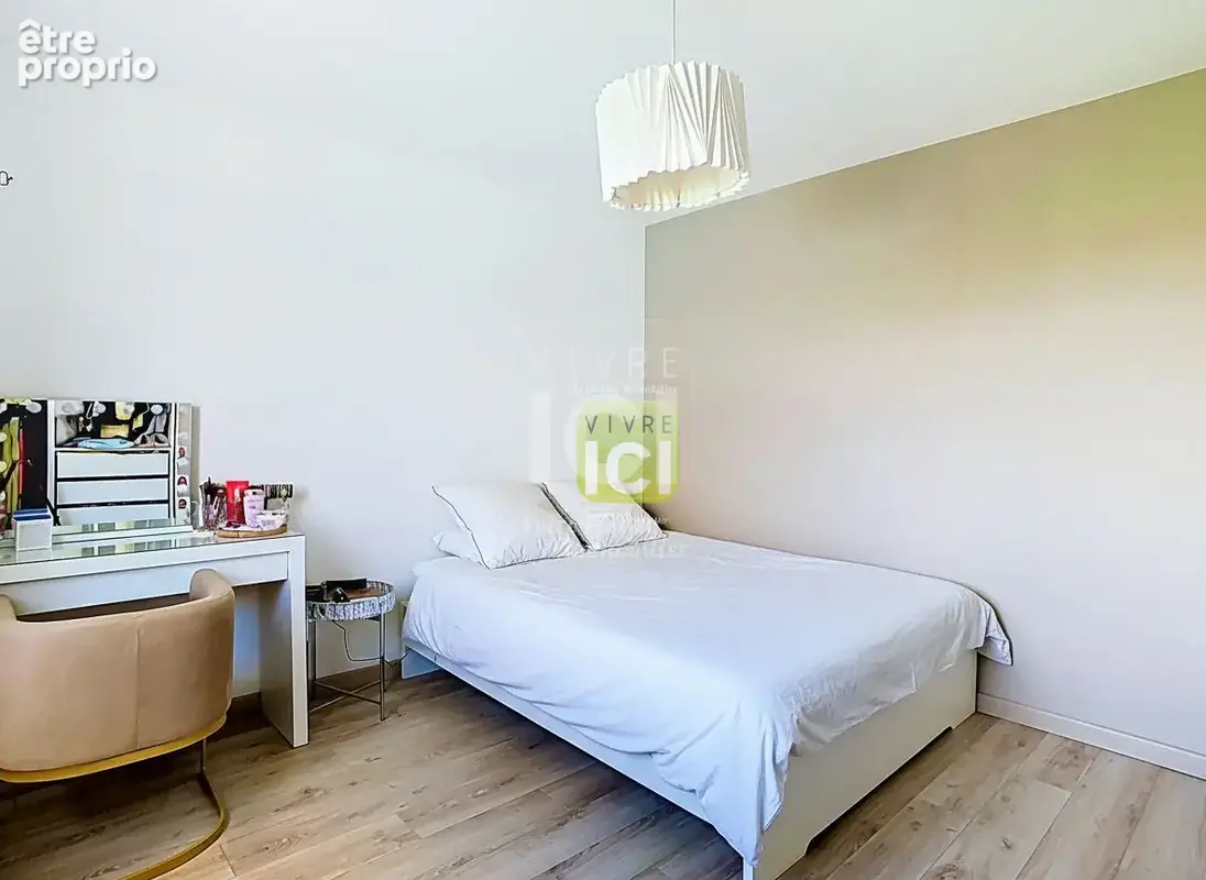 Maison de plain-pied - 4 chambres - Piscine chauffée - photo 8