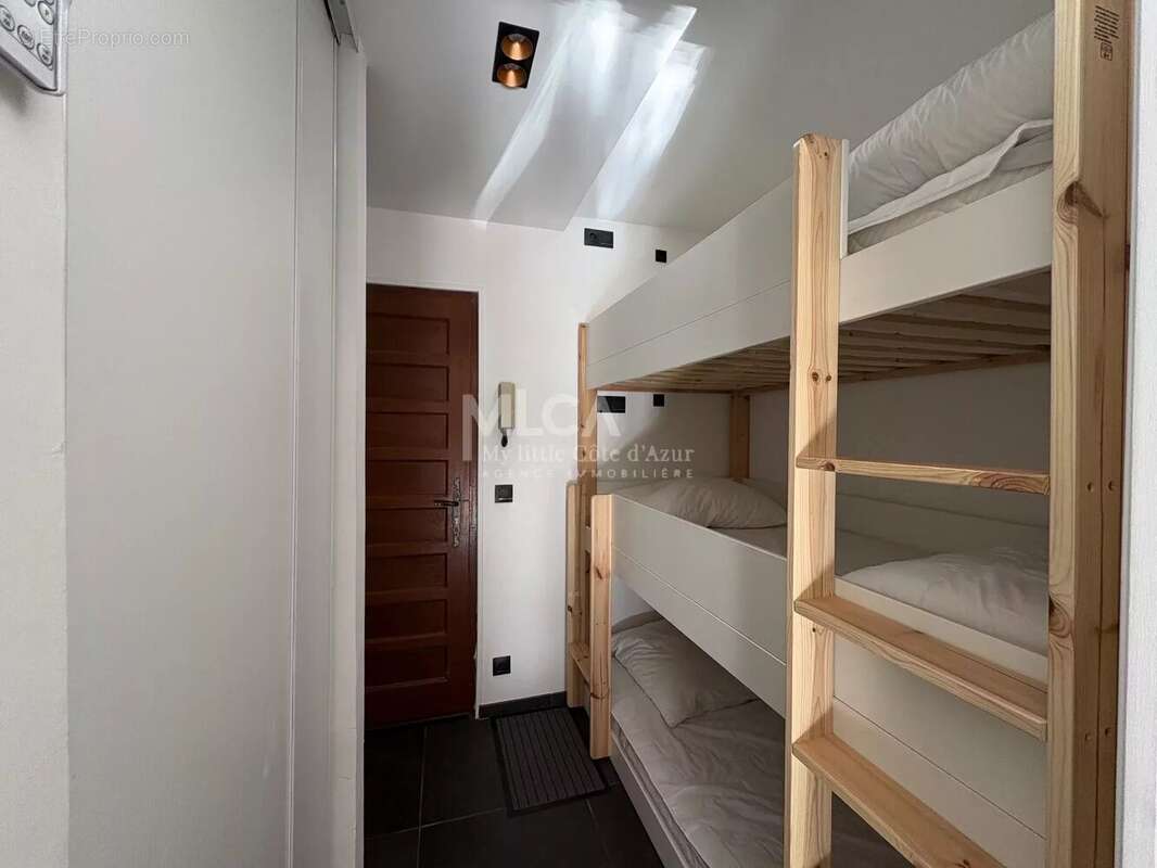 Appartement à SAINT-ETIENNE-DE-TINEE