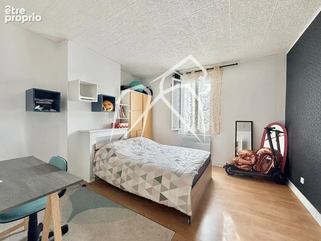 Maison familiale 6 pièces, 120 m² avec jardin et parking à Malaunay - photo 10