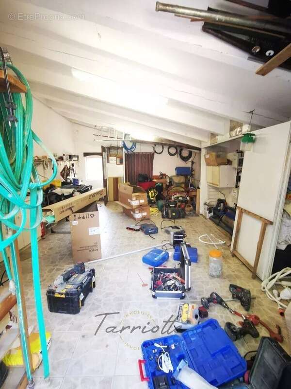 Maison à SAINT-MARTIN-SUR-LAVEZON