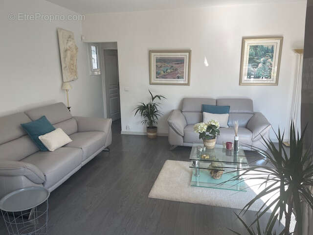 Maison à MONTEVRAIN