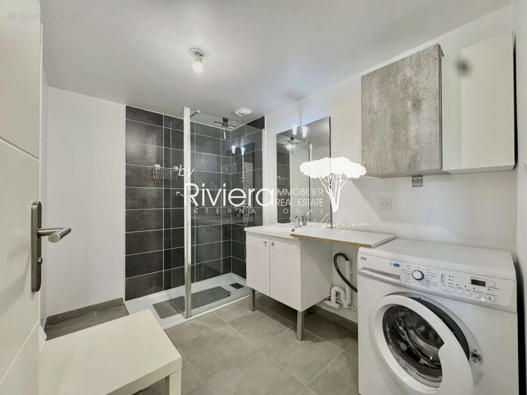 Appartement à LA CROIX-VALMER